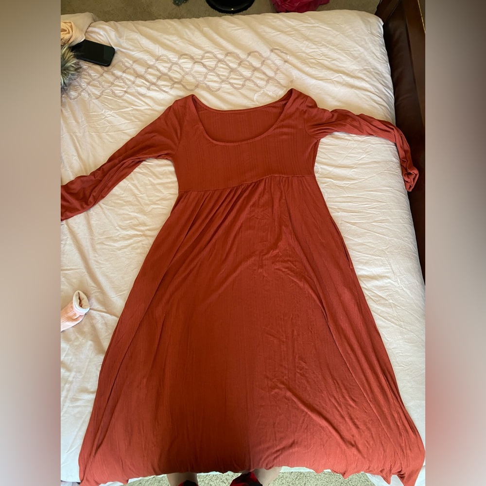 Fall materinty dress rust orange size medium